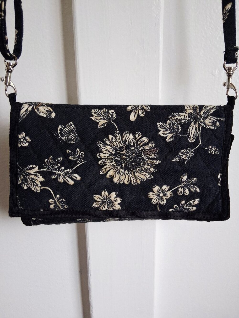 Quilted Keepers Black Floral Crossbody Wallet Purse